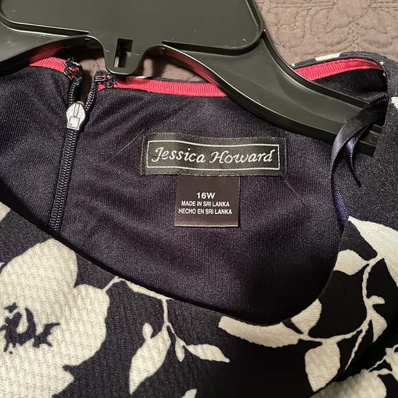 Black and white floral dress - Picture 6 of 7